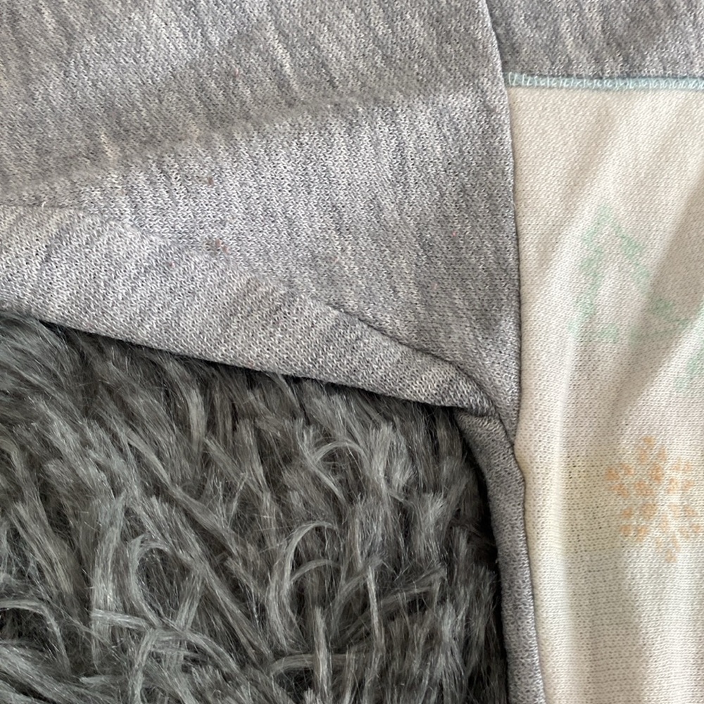 Old school light Gray and pale blue Striped winter theme crewneck Sweater - Picture 8 of 17